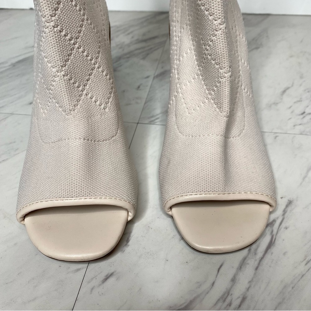New! Kelsi Dagger Macey Knit Peep Toe Cream Sock Bootie 7 1/2 - Picture 11 of 15